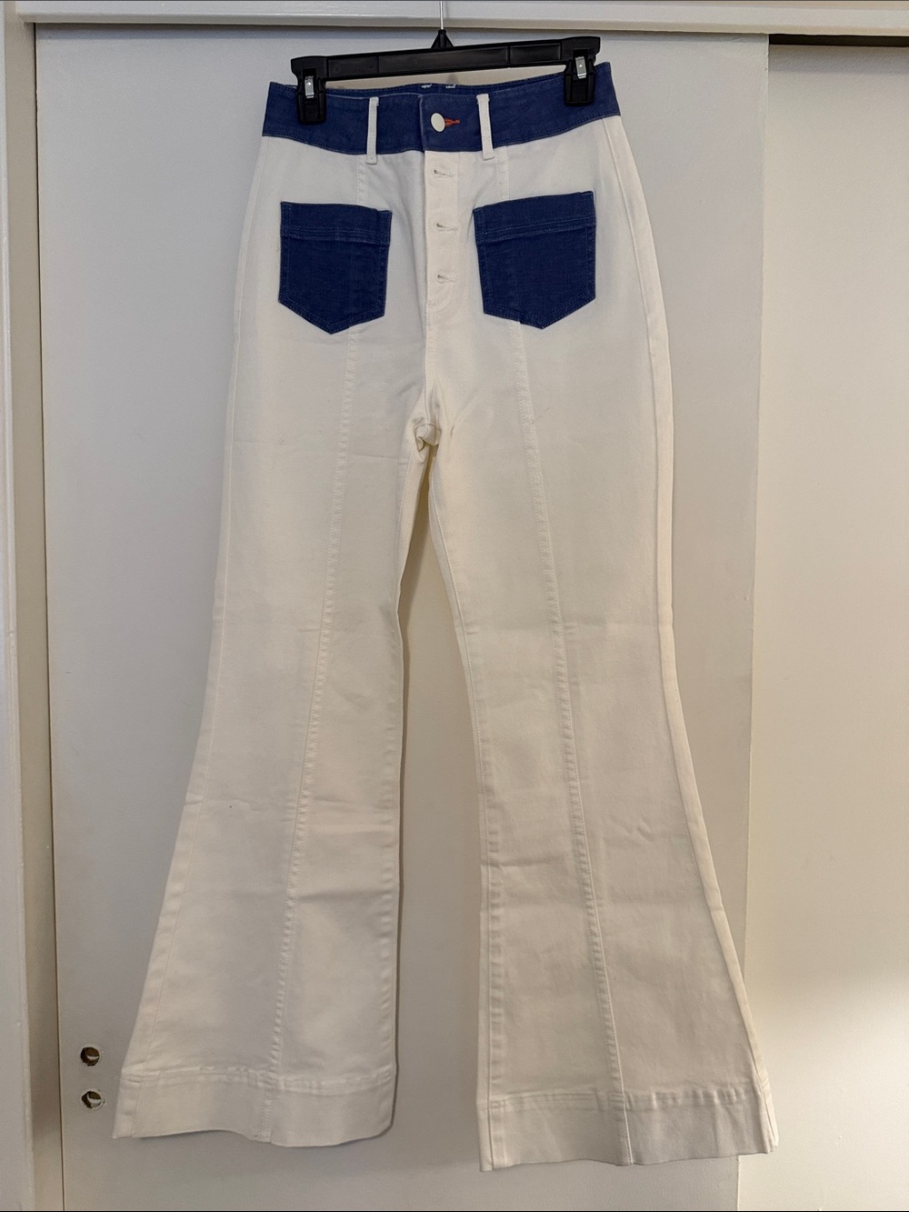 Faherty White Wide-Leg Jeans with Blue Waistband & Pockets